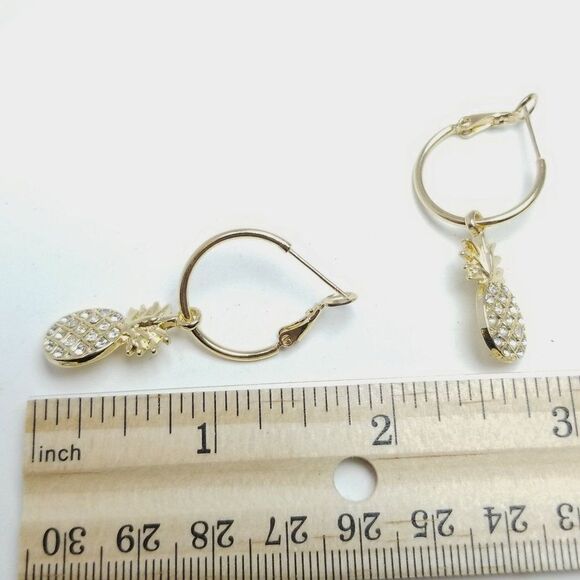 Vintage Rhinestone Encrusted Pineapple Charm Dangle Hoop Earrings, Retro Estate - Picture 4 of 6